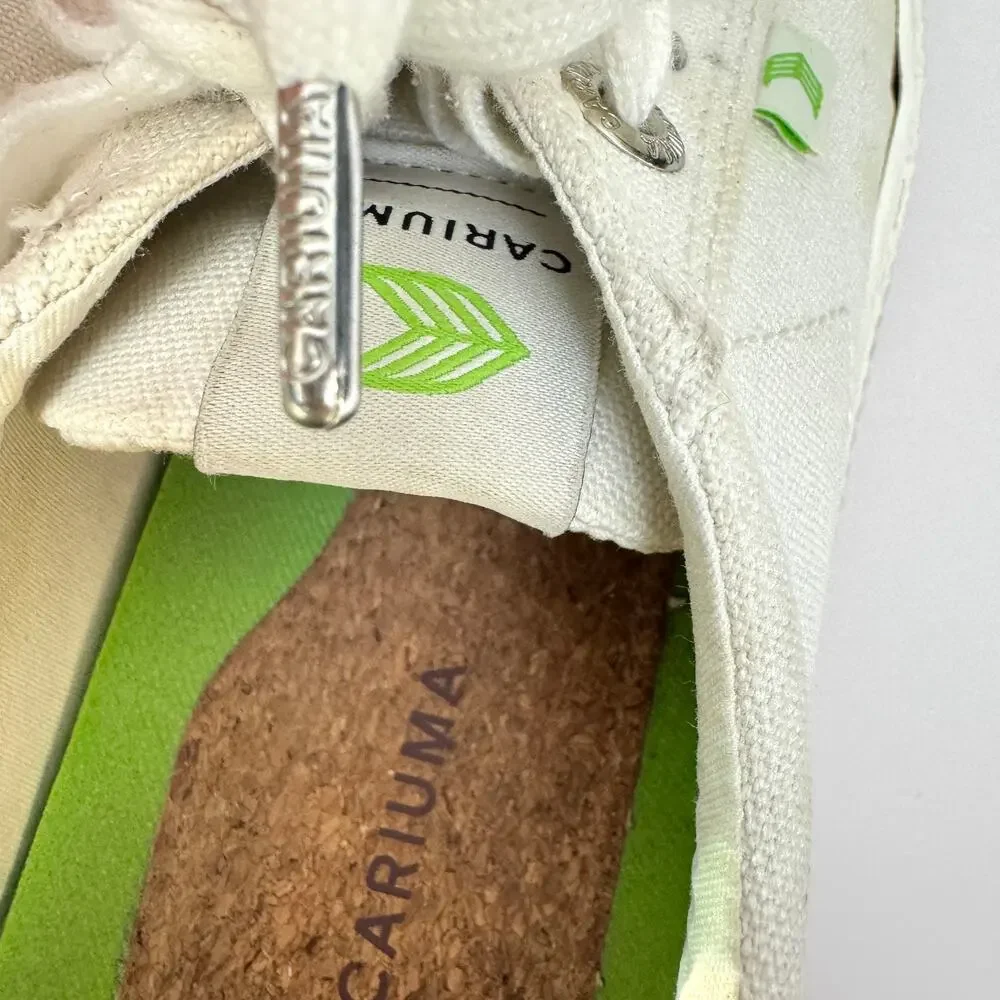 Cariuma Unisex OCA Low Sneaker Size W 9 Casual Canvas Cork Organic Off White
